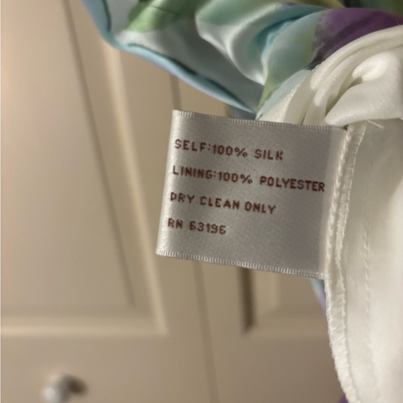 NWT Suzi Chin Colorful Silk Cocktail Dress, size 8 - Picture 2 of 7